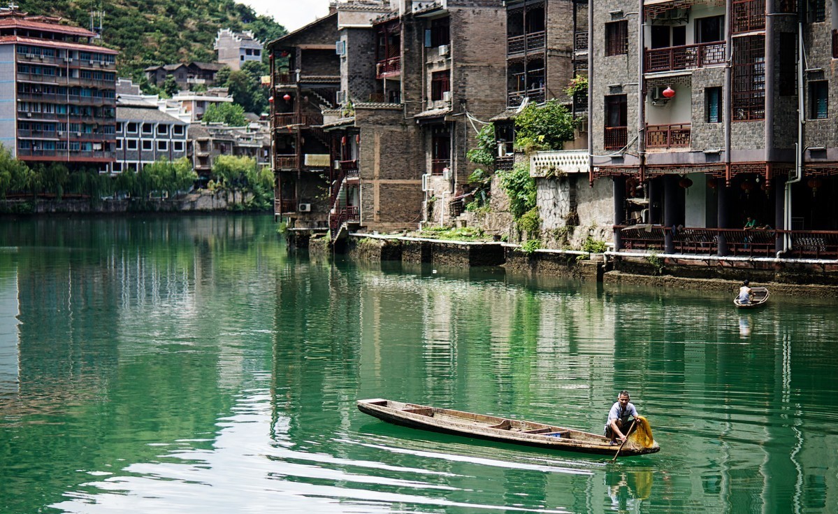 古鎮(zhèn)游玩，有一種說走就走的旅行