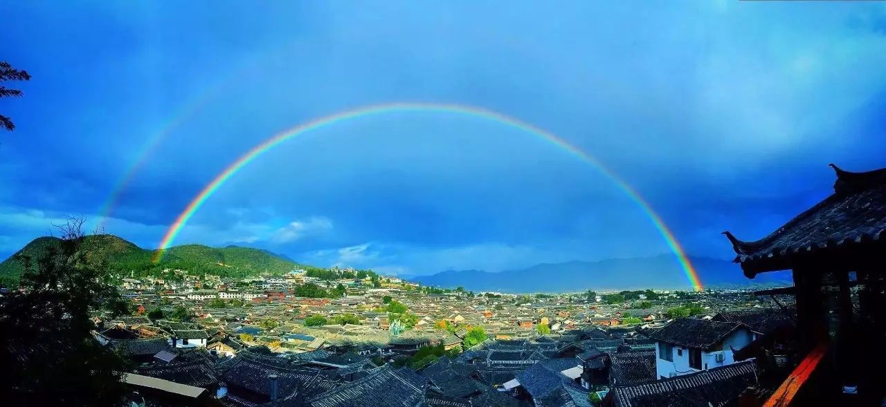 麗江束河聚寶齋民宿，告別曾經(jīng)邂逅未來(lái)的美麗