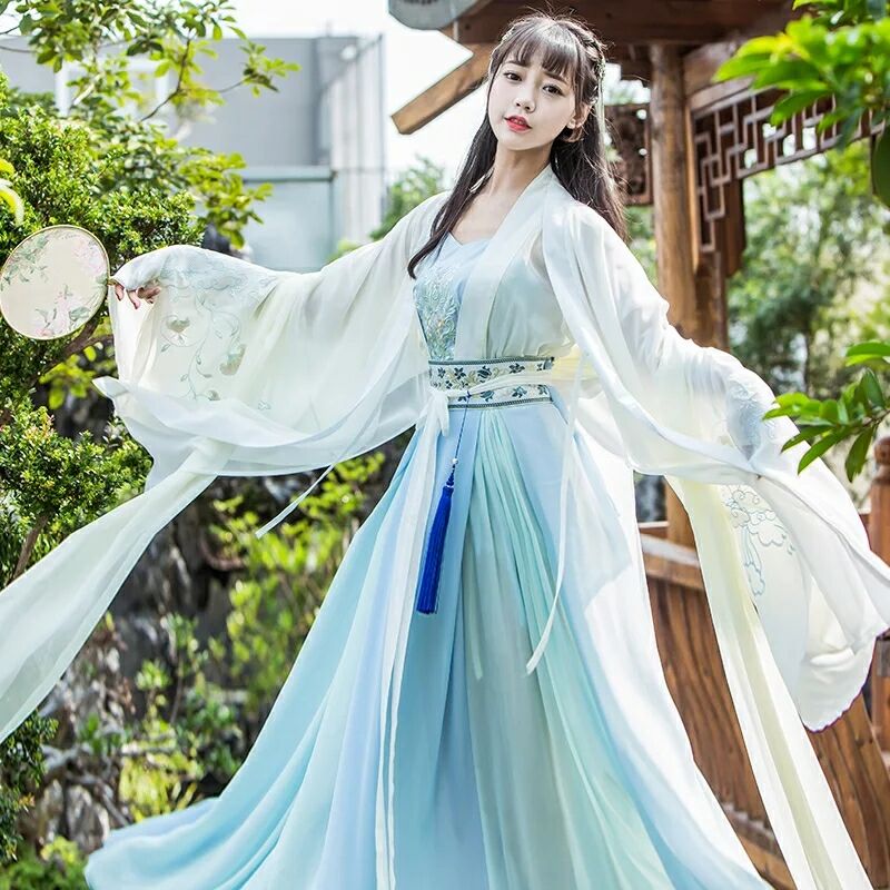 古風(fēng)淡藍(lán)仙女漢服，清新淡雅襦裙?jié)h服圖片