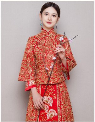 中式紅色新娘結(jié)婚禮服，唯美秀禾中式禮服