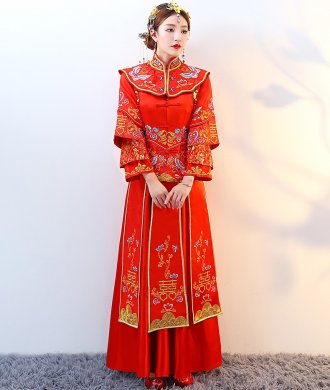 紅色復古典雅中式禮服，新娘結(jié)婚禮服