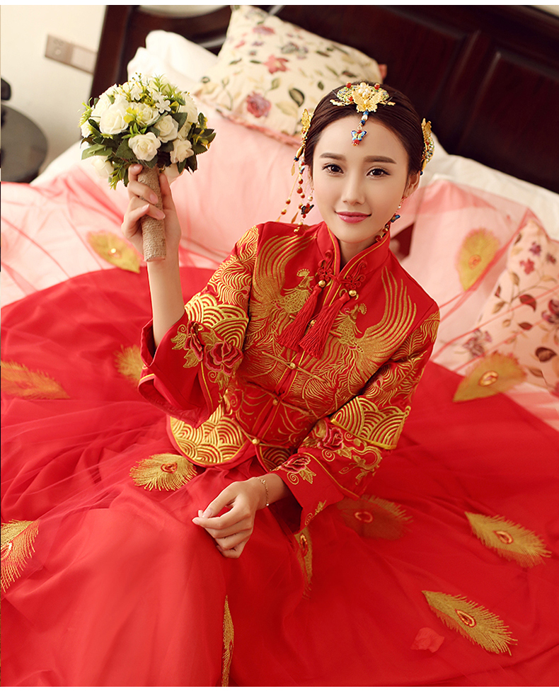 傳統(tǒng)古典中式禮服，復(fù)古新娘結(jié)婚禮服