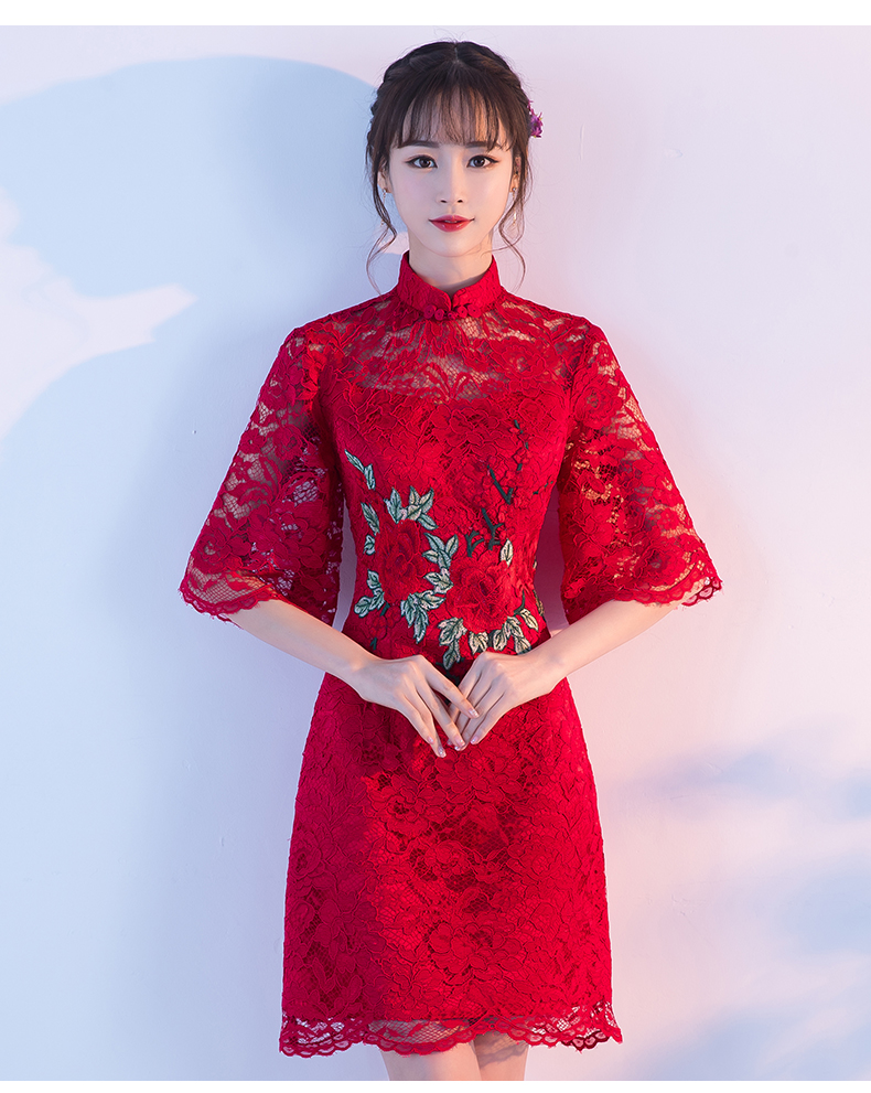 復(fù)古蕾絲敬酒服，紅色花朵中式禮服