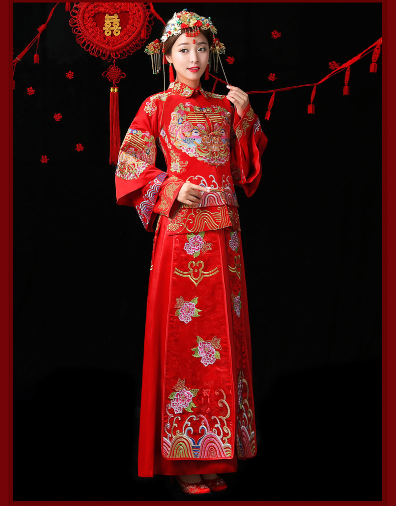 古典中國(guó)風(fēng)中式禮服，紅色結(jié)婚新娘禮服