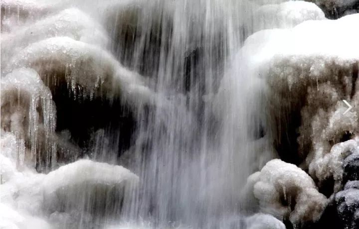 雪后黃山風景宛如人間仙境，舞一曲雪中霓裳羽