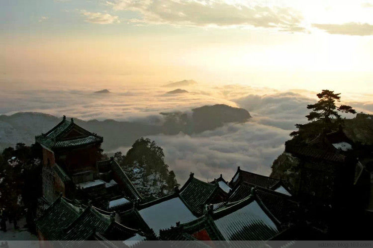 武當山千里冰封萬里雪飄