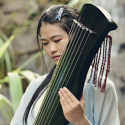 溪泉邊唯美古風女子真人頭像