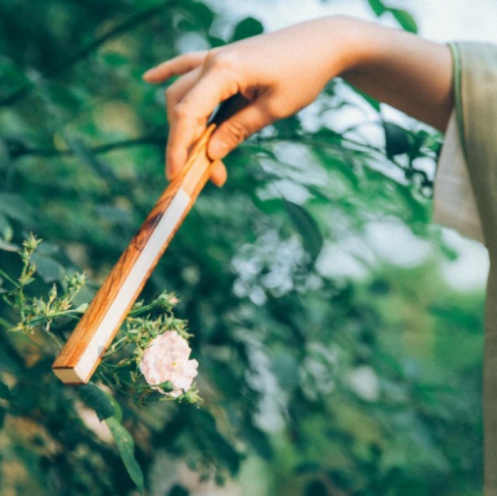 古風(fēng)女子纖纖玉手頭像，寧靜清幽女生頭像